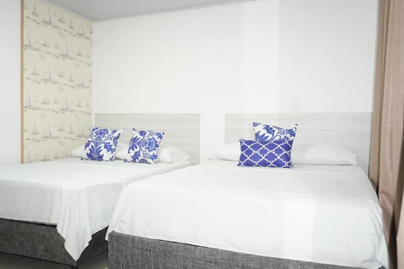 Hotel Brisas Del Mar Suite Санта-Марта 0*,